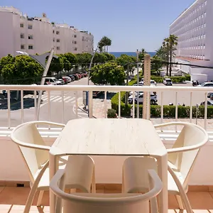 https://apartamentos-vistamar-i-mc-apartamentos-ibiza.ibizaislandhotels.net